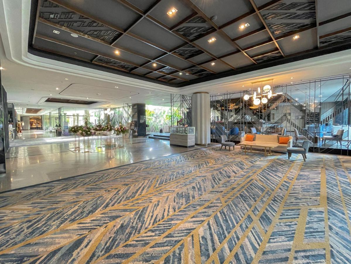 Novotel Yogyakarta Hotel Exteriér fotografie